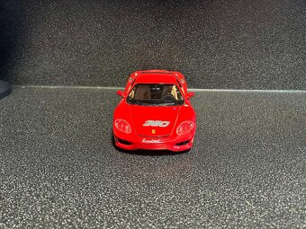 Ferrari 360 Modena 1:18 - 3