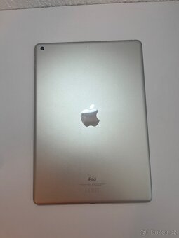 iPad 9.generace 100% baterie - 3