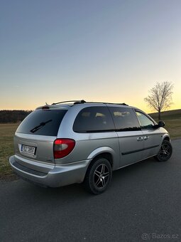 Chrysler Grand Voyager 2.8 CRD Stown Go - 3