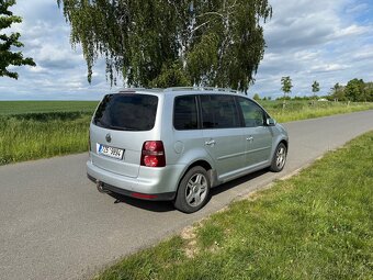 Volkswagen Touran 2.0TDI 125kw - 3