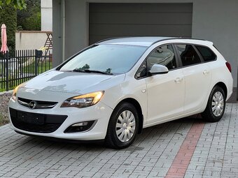 OPEL ASTRA J 1.4i 74KW /SPORTS-TOURER/FACELIFT/ČR/2.MAJITEL/ - 3