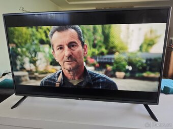 TV LG Smart 42" (106 cm) - 3