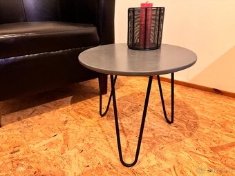 Moderní kulatý odkládací stolek – minimalistický design, ide - 3