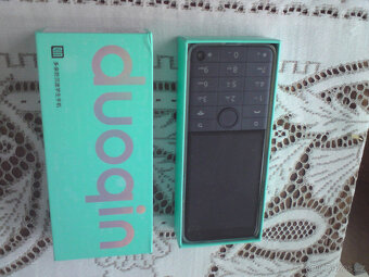 Nabízím nový QIN F22 PRO - 3