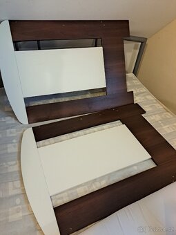 Dětská postýlka s matraci a uzavřeným šuplikem - 3