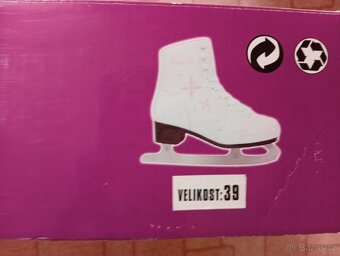 Dámské dívčí lední brusle velikost 39 - 3