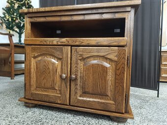 Rustikální nábytek, komoda z masívu, Nábytek s příběhem - 3