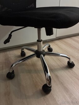 otočná kancelářská židle - 3