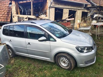 Auto na náhradní díly - 3