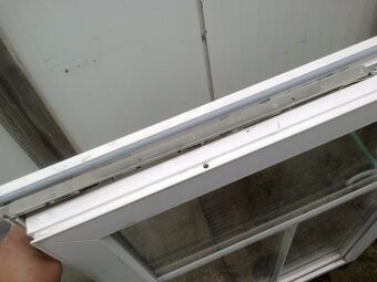 okno plastove bez ramu - 3