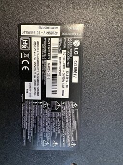 Televize LG 110 úhlopříčka - 3