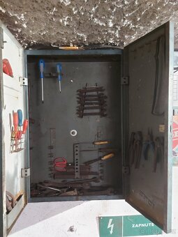 Skrinka na náradie TONA - 3