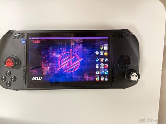 MSI Claw Handheld - 3