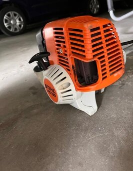 Stihl FS 130 křovinořez - 3