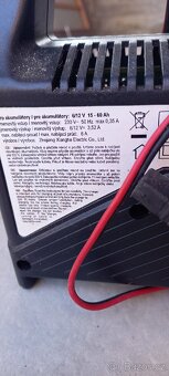 Autonabíječka 2/12V - 3