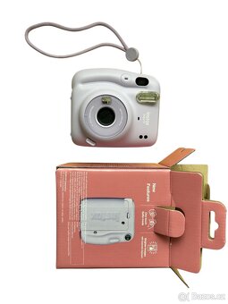 Instax Mini 11 Lilac + 40 fotopapírků – jako nový - 3