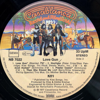 Prodám vynikající super Vinyl Kiss -"Love Gun" - 3