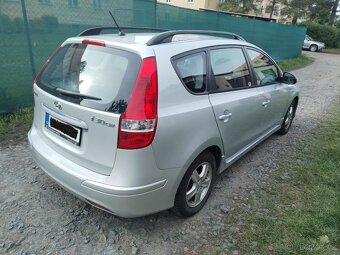 Hyundai i30 1.4 benzín 80kw,-KOUP.ČR,PO STK A ROZVODECH - 3