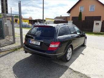 Mercedes-Benz Třídy C 2,2 CDI 125KW AVANTGARDE - 3