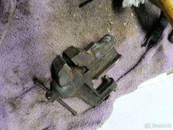 Svěrák - 3