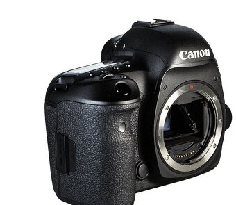 EOS 5D Mark IV tělo NEU - 3