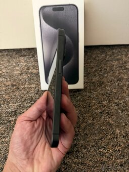 Apple iPhone 15 Pro 512gb Black. TOP stav, zaruka do 9/26 - 3