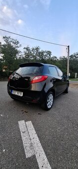 Mazda 2 1.4 i. 55kW - 3