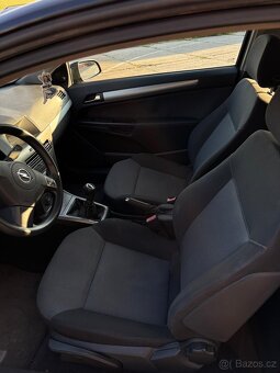 OPEL ASTRA H 1.6 16V GTC RV 2005 - 3