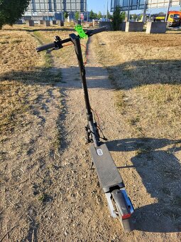 Elektrická koloběžka Xiaomi Electric Scooter 5 Pro GL - 3