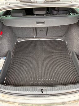 Plastová vana do kufru Škoda Octavia IV - 3