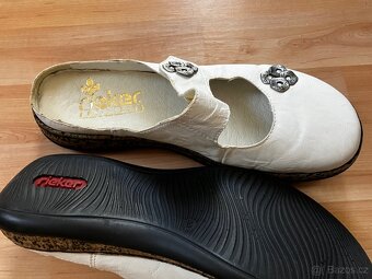 Nové Dámské pantofle zn. Reiker, bílé, kožené vel 39 - 3