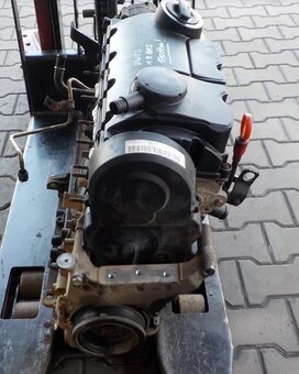 Holý BRS 1.9Tdi se vstřikovači - 3