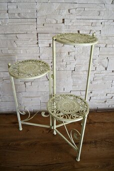 Kovový stojan na květiny 3místný - 3