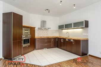 Pronájem, domy/rodinný, 232 m2, Franze Liszta 2167/64, 32300 - 3