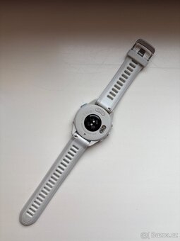 Chytré hodinky Garmin Forerunner 165 - 3