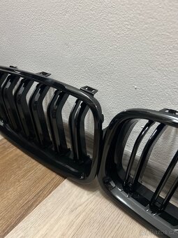 Černé ledvinky na BMW F30, F31 a F80 - 3