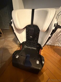 Britax Römer KIDFIX III S - 3