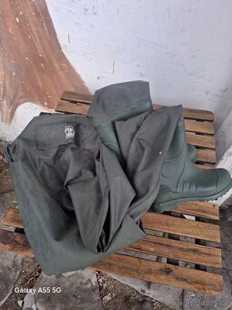 Gumáky prsačky Behr - 3