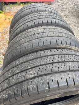 Letní 215/65R16 C Kumho - 3