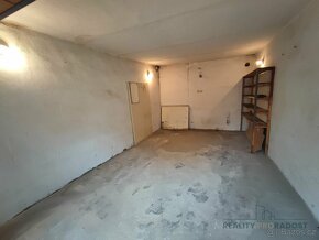 Proděj zděné garáže v Třinci  o výměře 29 m2 - 3