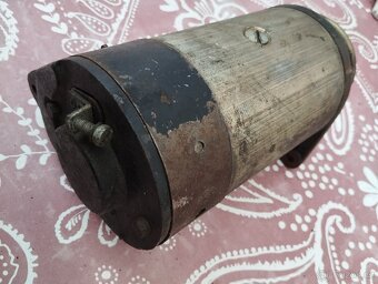 Dynamo 12 V na Ostrowek a Ursus - 3