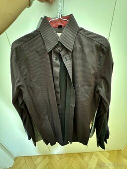8 ks pánských košilí vel. S, slim fit - 3