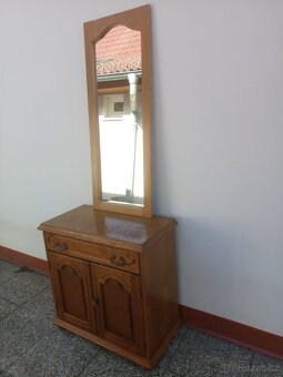 Rustikální předsíň, komoda, zrcadlo, masív - 3