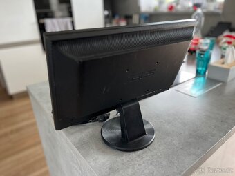 Monitor Asus - 3