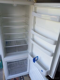 Kombinovaná lednice Polar – plně funkční, čistá - 3
