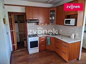 Prodej domu 6+2 v Uh. Ostrohu. - 3