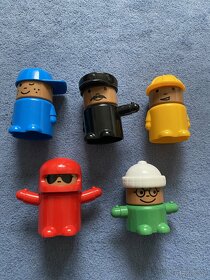Autíčka a figurky Ikea - 3