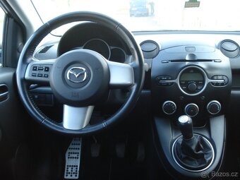 Mazda 2 - 3