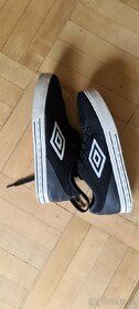 Chlapecké tenisky Umbro vel. 40,5 - 3