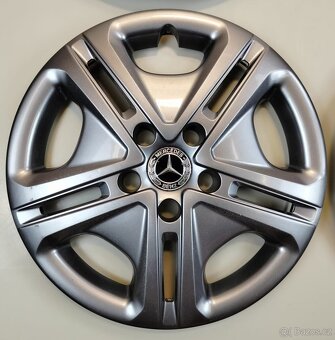 Poklice Mercedes-Benz 16" 4ks - 3